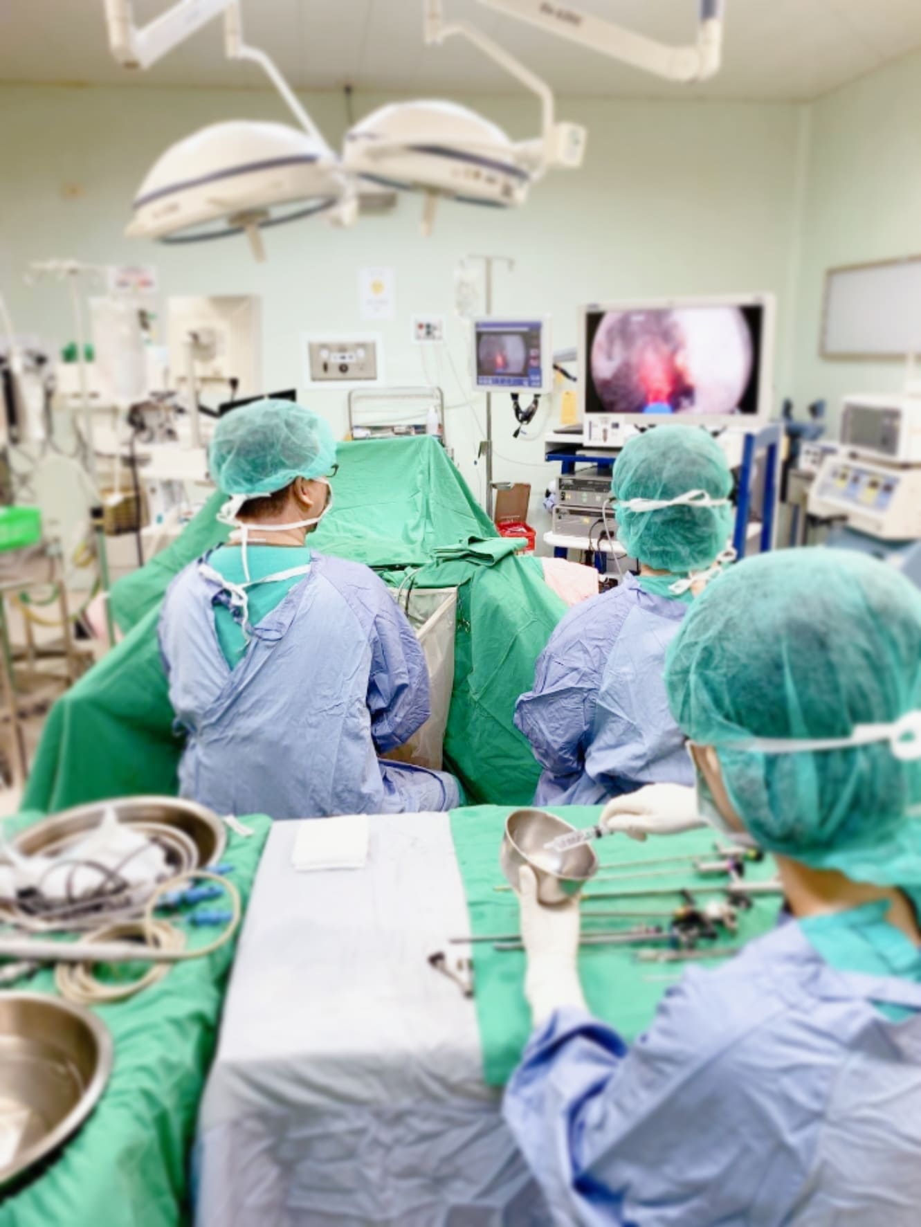 手術室<br>多點視訊軟硬體設備、雲端視訊會議、視訊攝影機